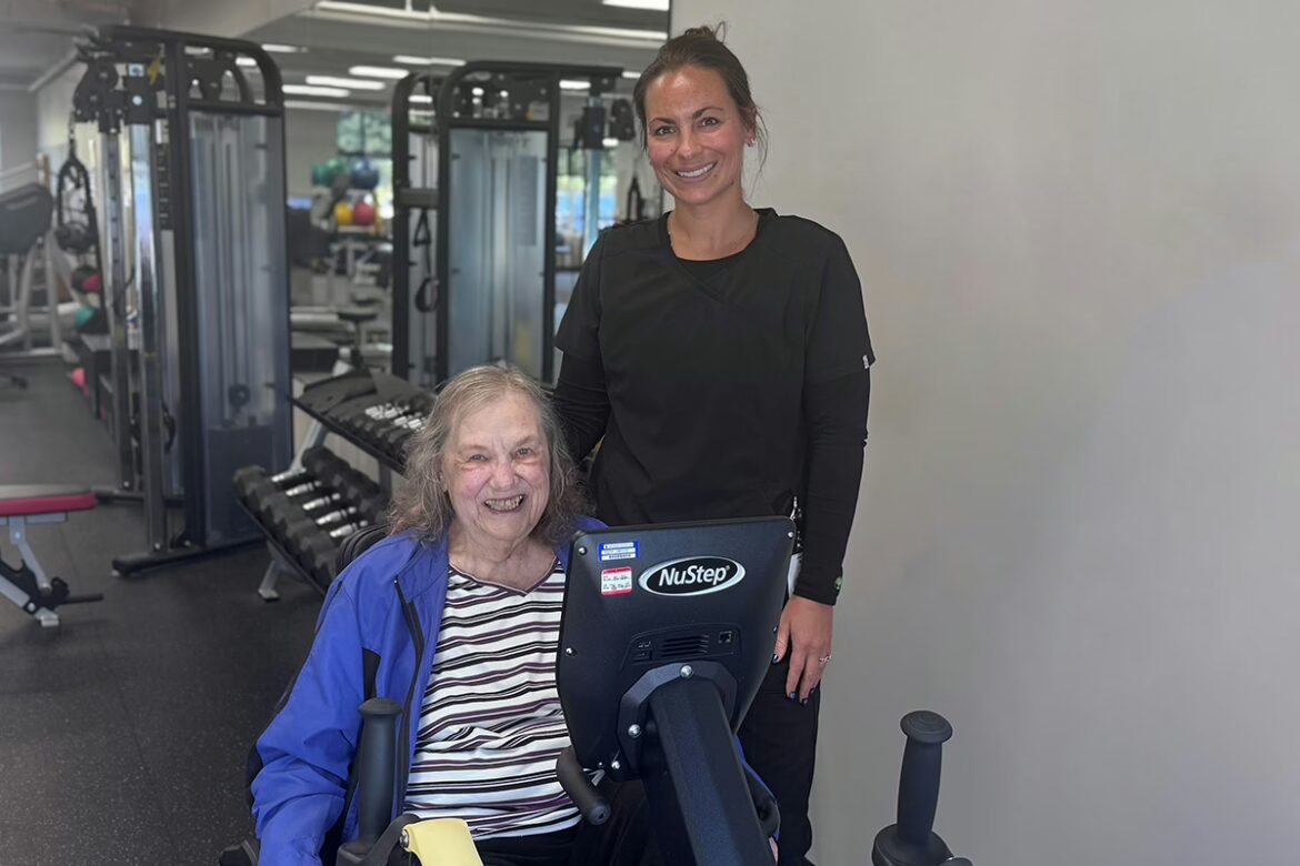 Joliet Woman Finds New Strength and Freedom After Robotic Knee Replacement at Morris Hospital